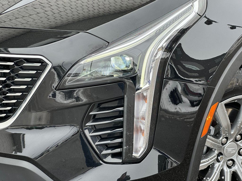 2021 Cadillac XT4 in Pickering, Ontario - 7 - w1024h768px