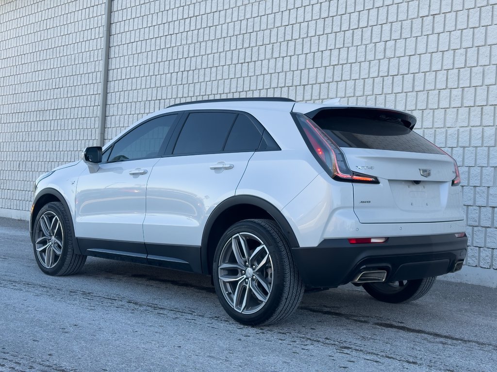 2023 Cadillac XT4 AWD SPORT in Pickering, Ontario - 3 - w1024h768px