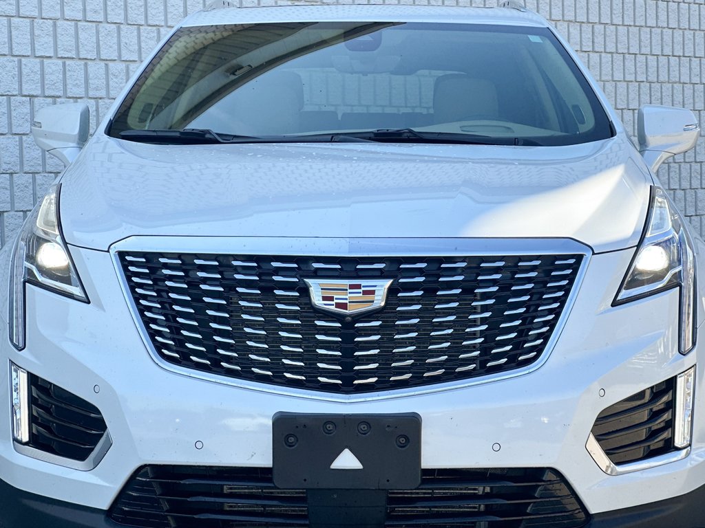 2021 Cadillac XT5 in Pickering, Ontario - 6 - w1024h768px