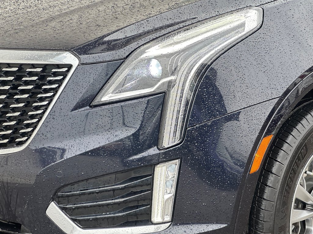 2021 Cadillac XT5 in Pickering, Ontario - 7 - w1024h768px