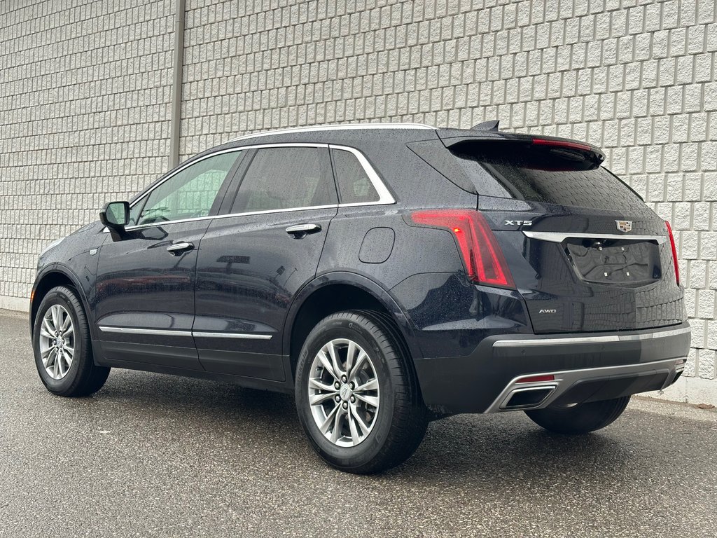 2021 Cadillac XT5 in Pickering, Ontario - 3 - w1024h768px