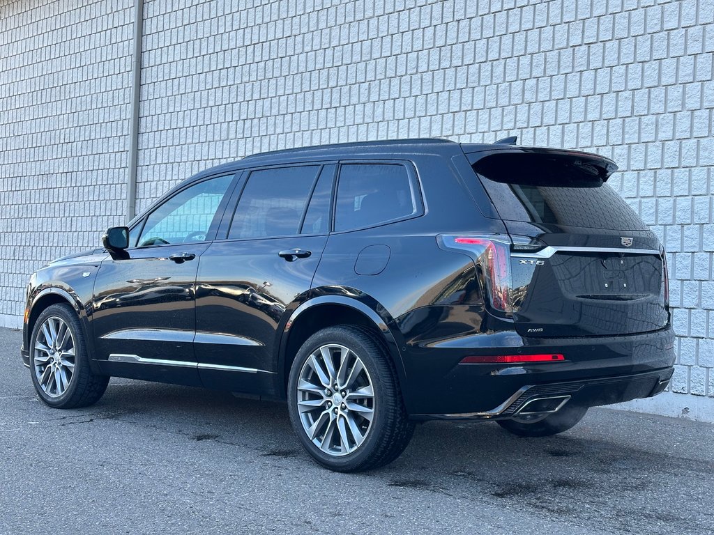 2021 Cadillac XT6 in Pickering, Ontario - 3 - w1024h768px