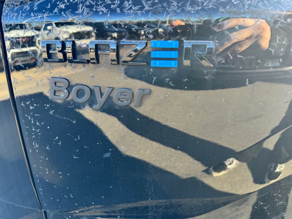 2024 Chevrolet Blazer EV in Pickering, Ontario - 8 - w1024h768px