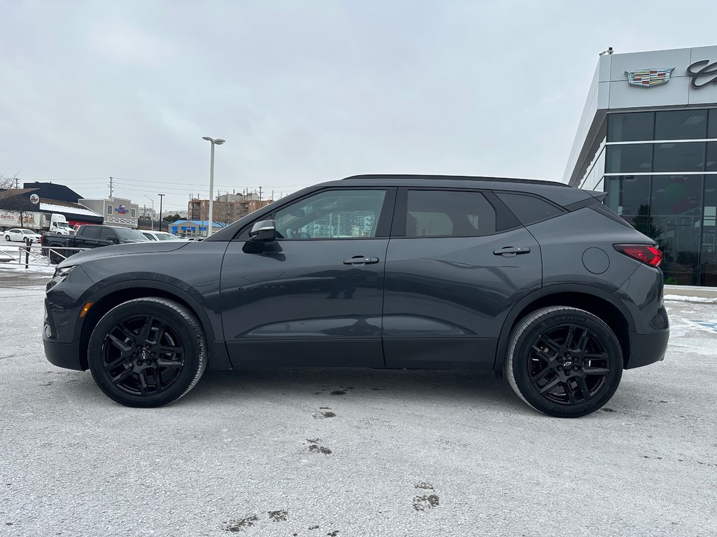 2022 Chevrolet Blazer LT in Pickering, Ontario - 2 - w1024h768px