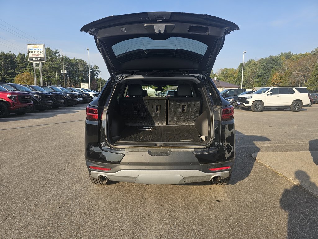 2024 Chevrolet Blazer in Pickering, Ontario - 6 - w1024h768px