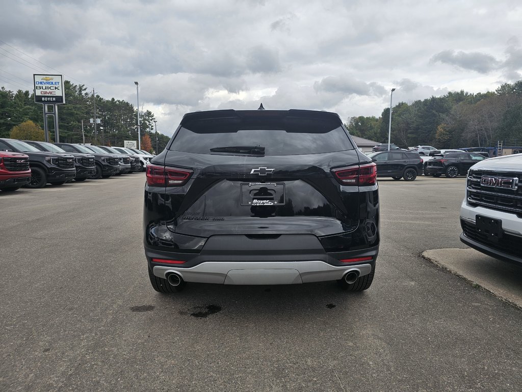 2024 Chevrolet Blazer in Pickering, Ontario - 5 - w1024h768px