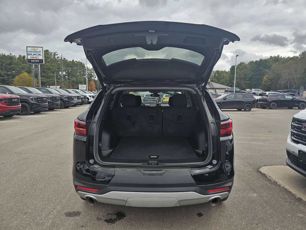 2024 Chevrolet Blazer in Pickering, Ontario - 6 - w1024h768px