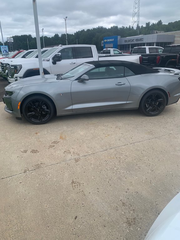 2024 Chevrolet Camaro in Pickering, Ontario - 5 - w1024h768px