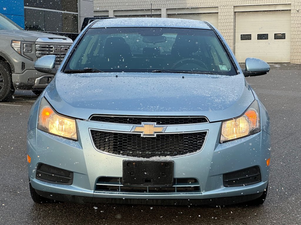 2011 Chevrolet Cruze LT TURBO W/1SA in Pickering, Ontario - 8 - w1024h768px