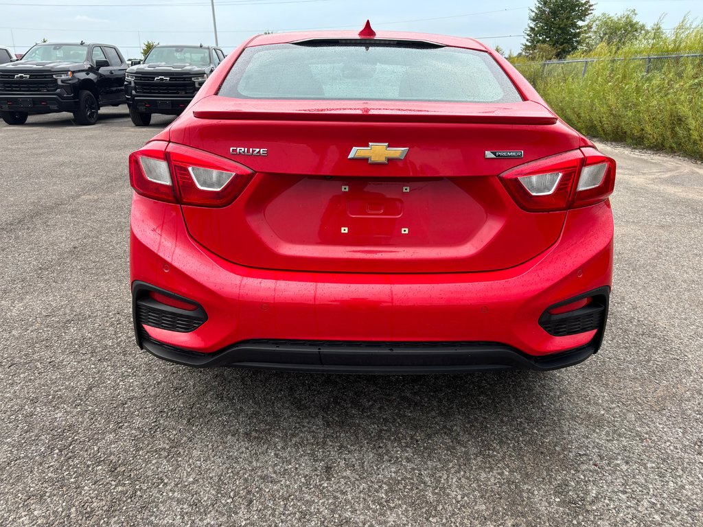 2016 Chevrolet Cruze in Lindsay, Ontario - 7 - w1024h768px