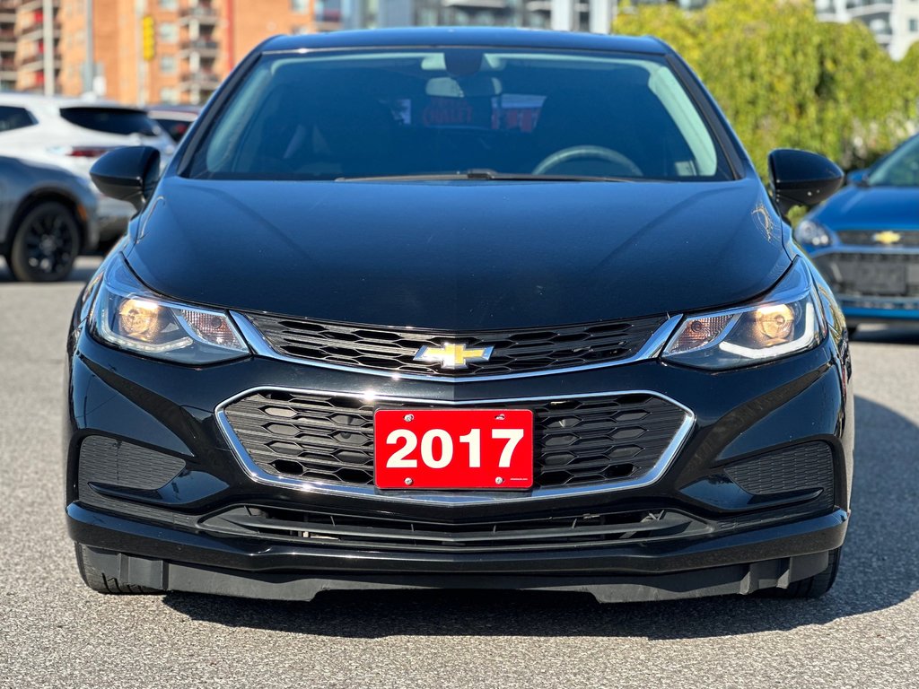 2017 Chevrolet Cruze in Pickering, Ontario - 5 - w1024h768px