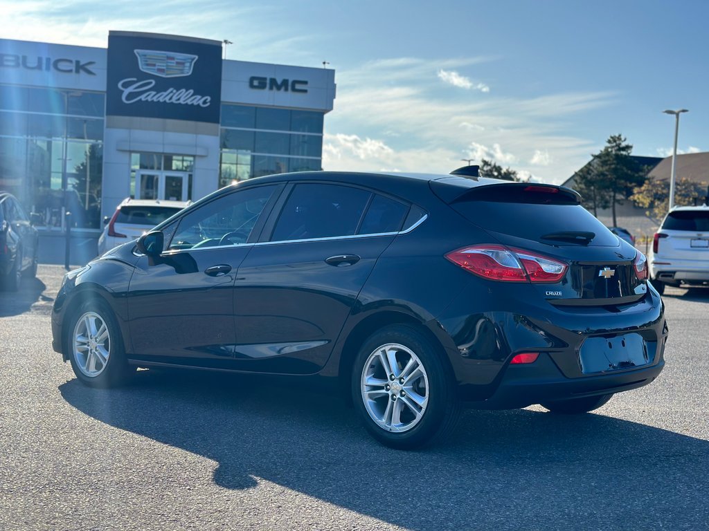 2017 Chevrolet Cruze in Pickering, Ontario - 3 - w1024h768px