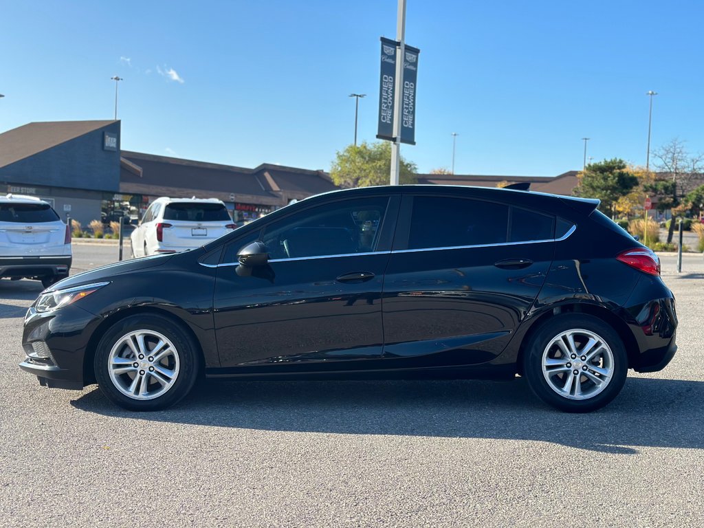 2017 Chevrolet Cruze in Pickering, Ontario - 2 - w1024h768px