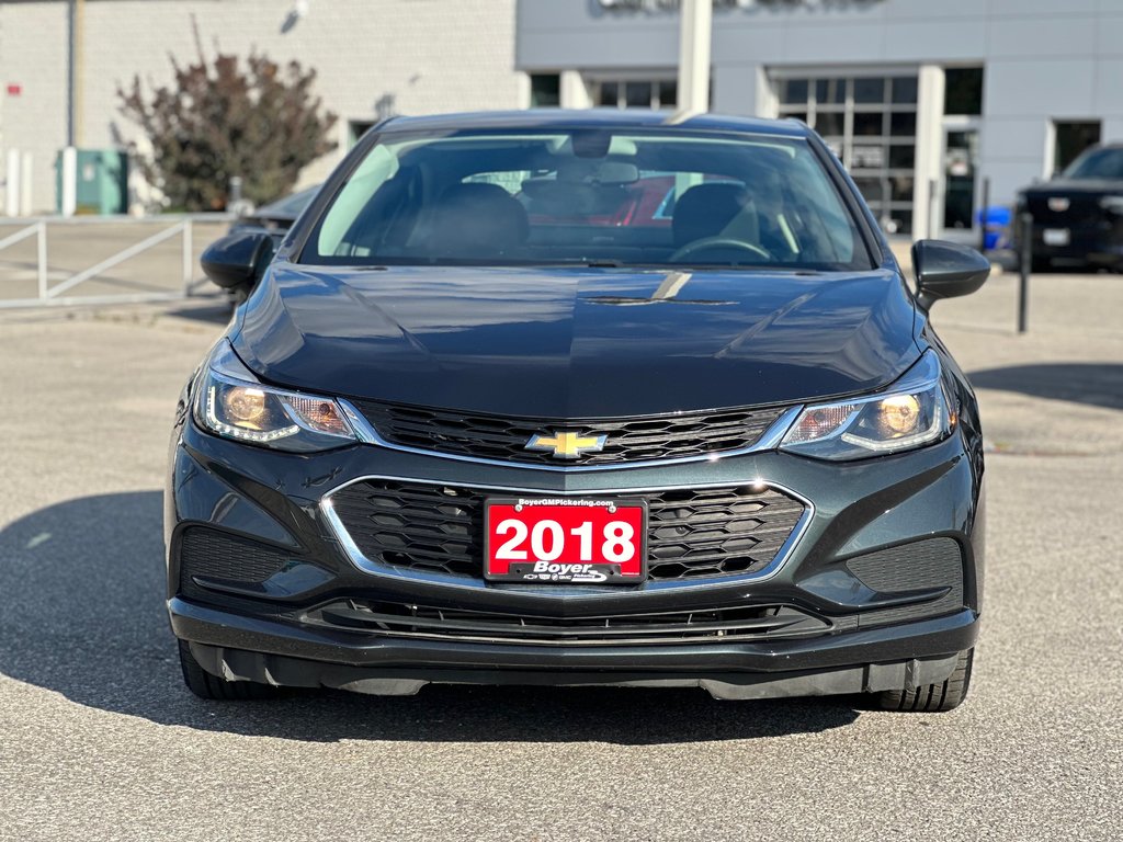 2018 Chevrolet Cruze in Pickering, Ontario - 5 - w1024h768px