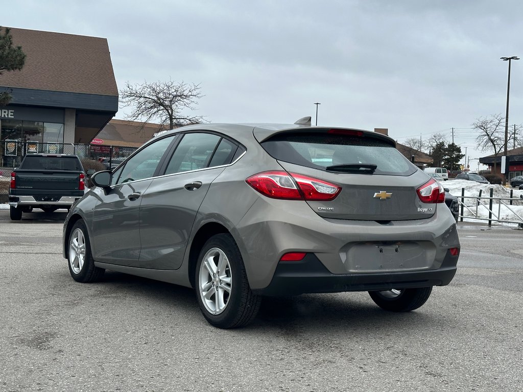 2018 Chevrolet Cruze LT in Pickering, Ontario - 3 - w1024h768px