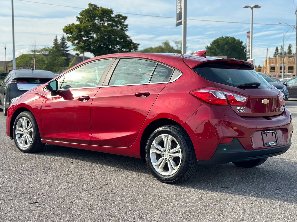 2019 Chevrolet Cruze in Pickering, Ontario - 3 - w1024h768px