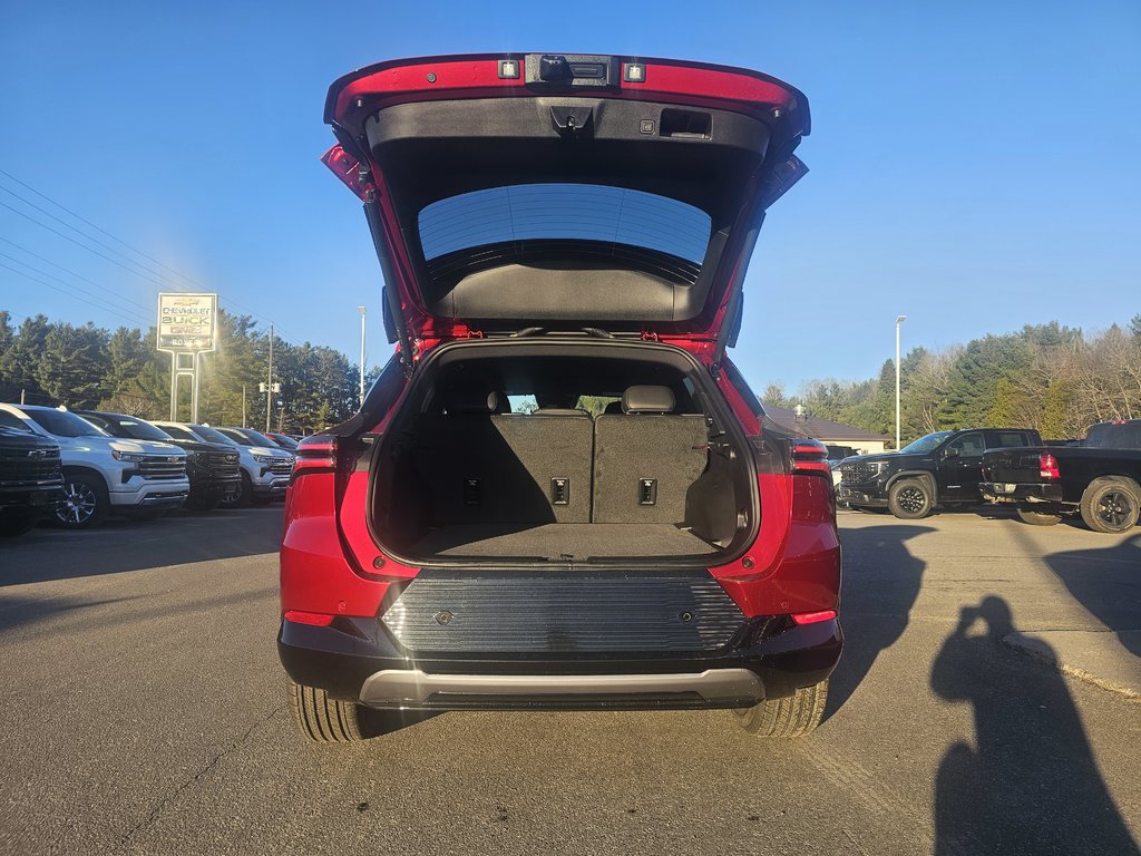 2025 Chevrolet Equinox EV in Pickering, Ontario - 6 - w1024h768px