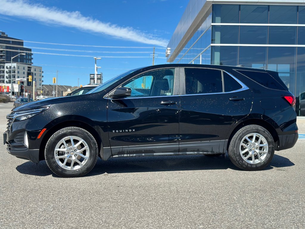2022 Chevrolet Equinox in Pickering, Ontario - 2 - w1024h768px