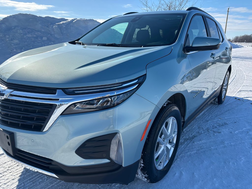 2022 Chevrolet Equinox in Lindsay, Ontario - 3 - w1024h768px