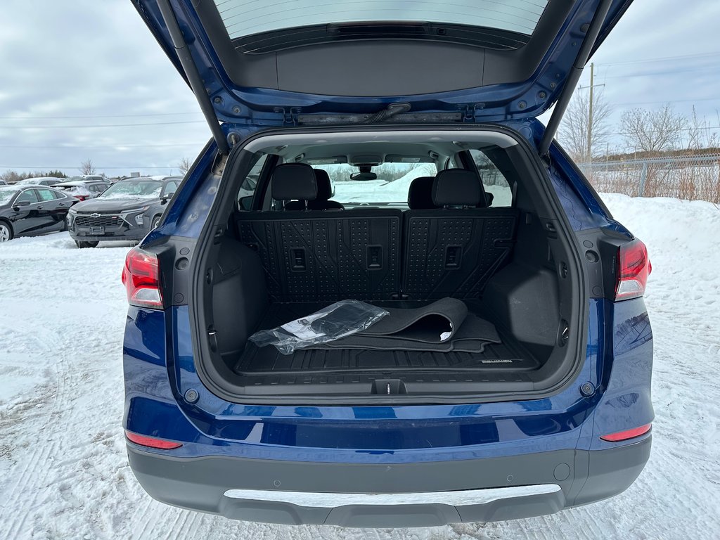 2022 Chevrolet Equinox in Lindsay, Ontario - 8 - w1024h768px