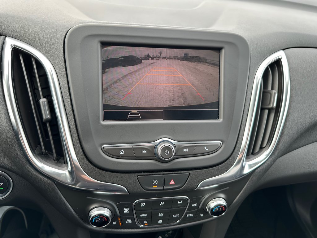 2022 Chevrolet Equinox in Lindsay, Ontario - 17 - w1024h768px