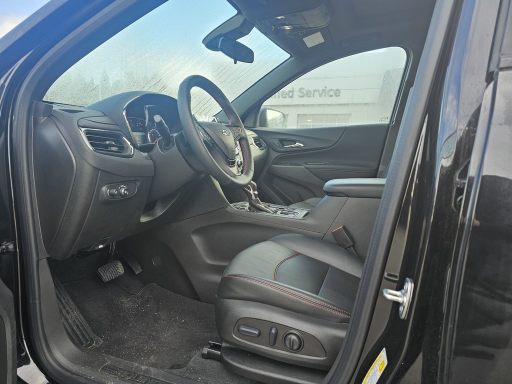 2024 Chevrolet Equinox in Pickering, Ontario - 14 - w1024h768px