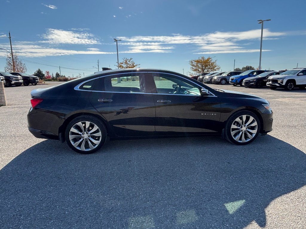 2018 Chevrolet Malibu in Lindsay, Ontario - 9 - w1024h768px