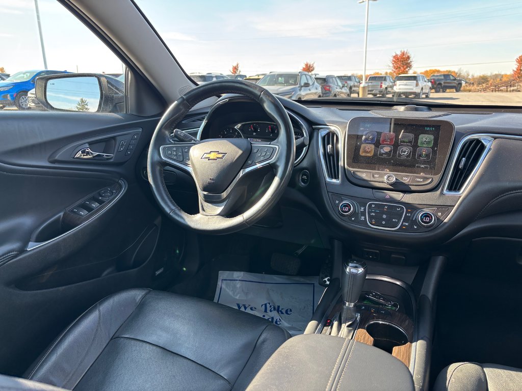 2018 Chevrolet Malibu in Lindsay, Ontario - 10 - w1024h768px