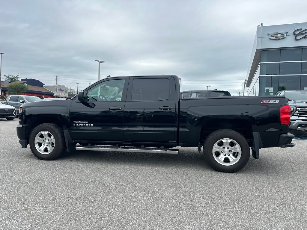 2017 Chevrolet Silverado 1500 in Pickering, Ontario - 2 - w1024h768px