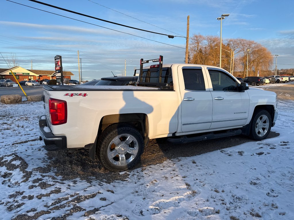 2017 Chevrolet Silverado 1500 in Pickering, Ontario - 3 - w1024h768px