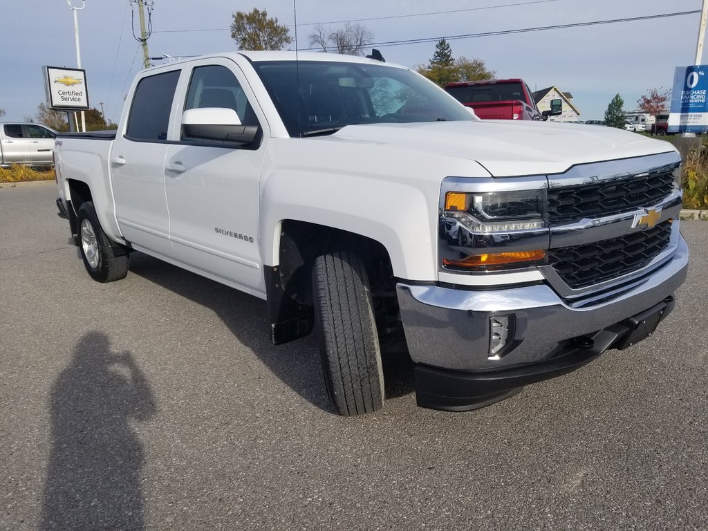 Boyer Chevrolet Lindsay 2017 Chevrolet Silverado 1500 LT True North