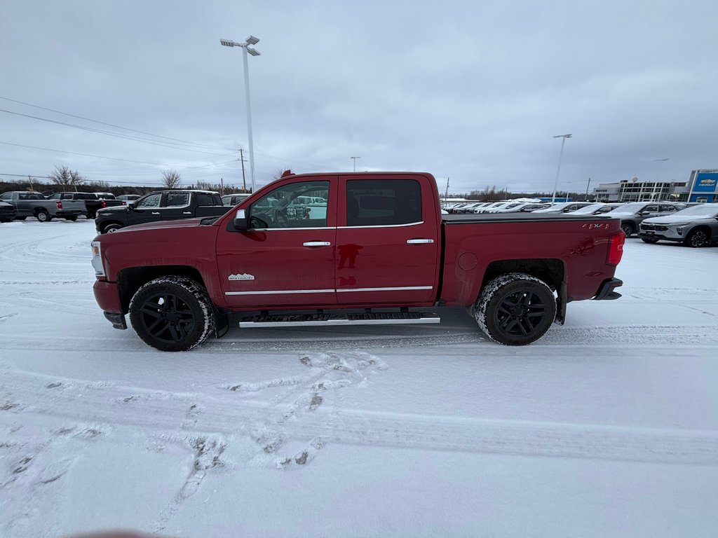 2018 Chevrolet Silverado 1500 in Lindsay, Ontario - 5 - w1024h768px