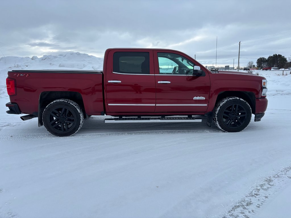 2018 Chevrolet Silverado 1500 in Lindsay, Ontario - 9 - w1024h768px