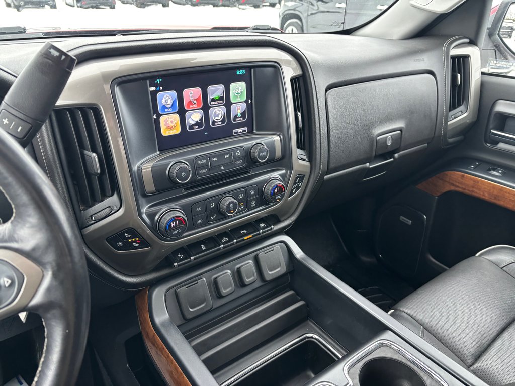 2018 Chevrolet Silverado 1500 in Lindsay, Ontario - 12 - w1024h768px