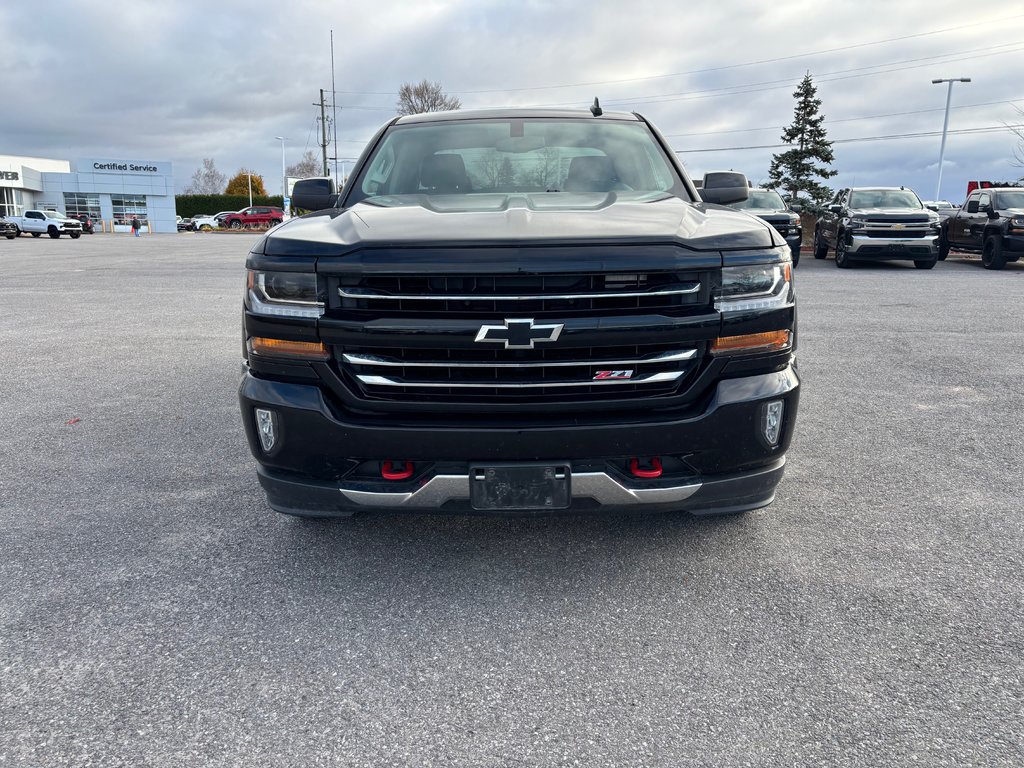 2019 Chevrolet Silverado 1500 in Lindsay, Ontario - 2 - w1024h768px