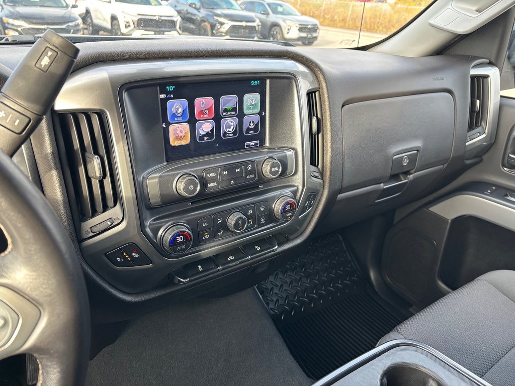 2019 Chevrolet Silverado 1500 in Lindsay, Ontario - 12 - w1024h768px