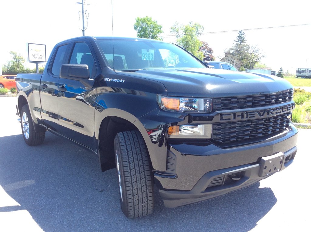 2019 Chevrolet Silverado 1500 in Pickering, Ontario - 7 - w1024h768px