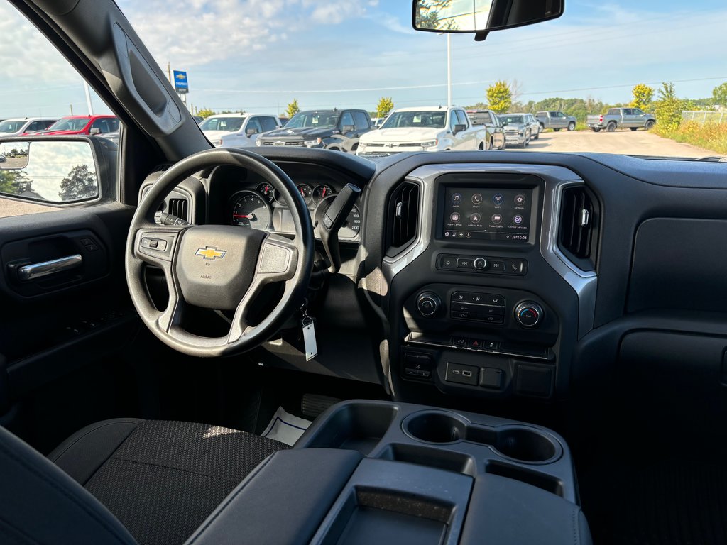 2021 Chevrolet Silverado 1500 in Lindsay, Ontario - 10 - w1024h768px