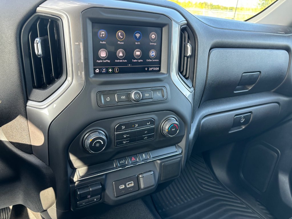 2021 Chevrolet Silverado 1500 in Lindsay, Ontario - 12 - w1024h768px