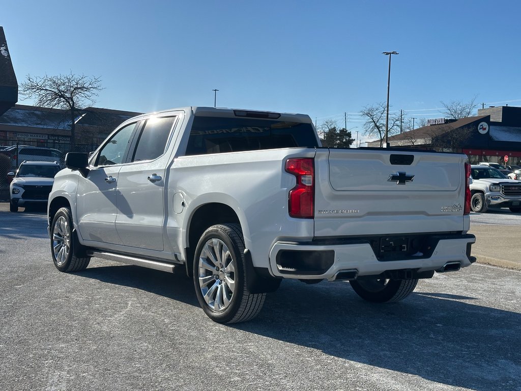 2021 Chevrolet Silverado 1500 in Pickering, Ontario - 3 - w1024h768px