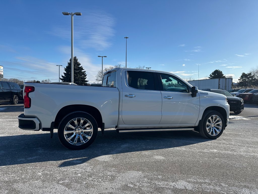 2021 Chevrolet Silverado 1500 HIGH COUNTRY in Pickering, Ontario - 6 - w1024h768px