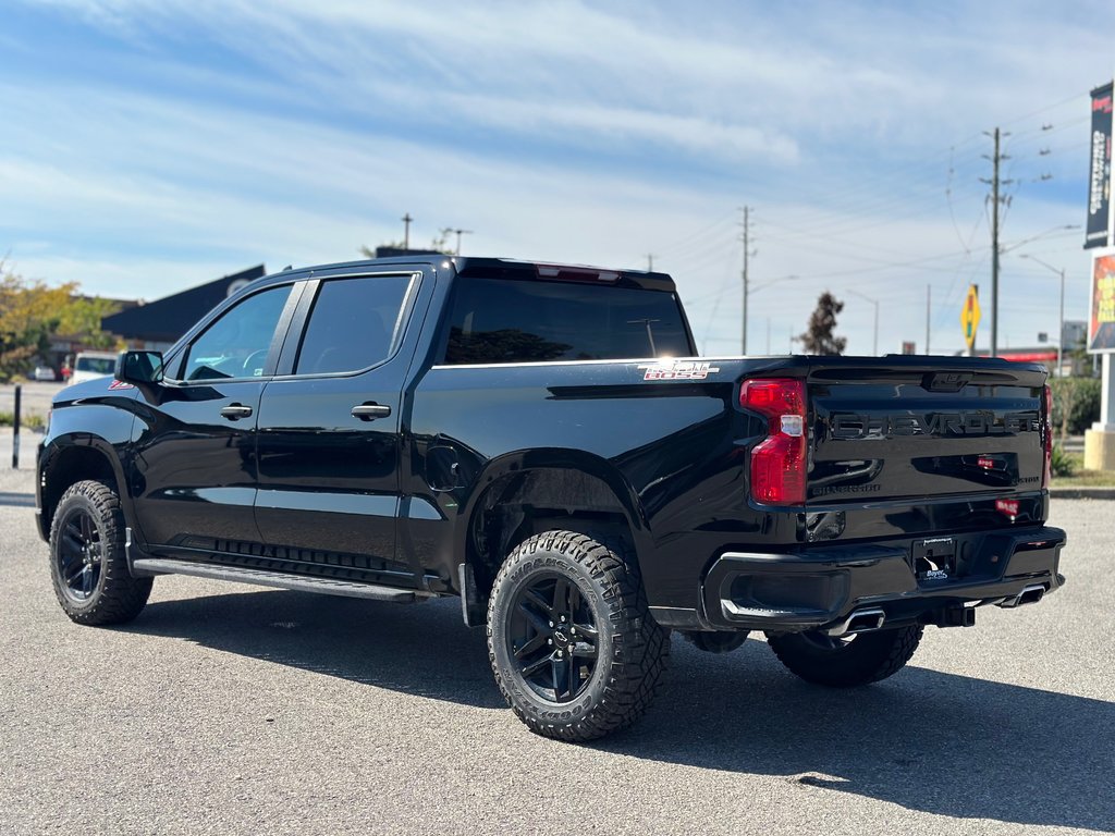 2022 Chevrolet Silverado 1500 in Pickering, Ontario - 3 - w1024h768px