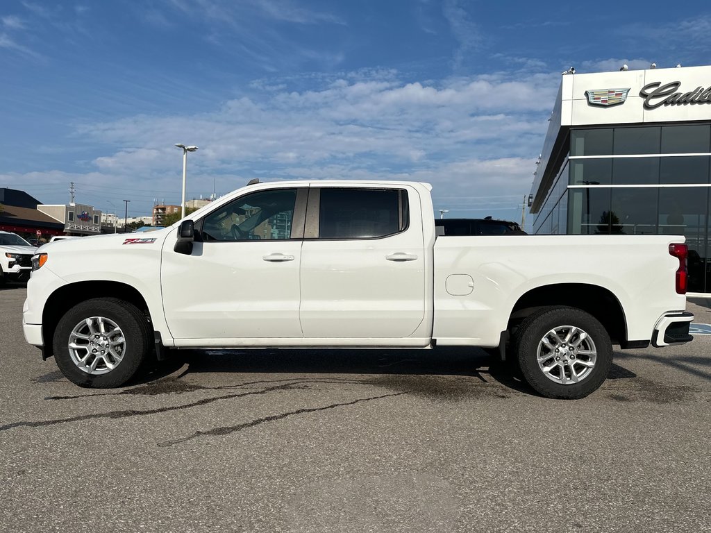 2022 Chevrolet Silverado 1500 in Pickering, Ontario - 2 - w1024h768px