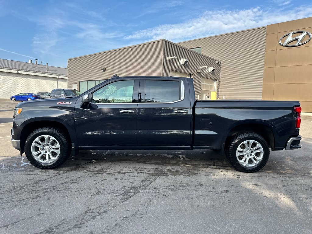 2022 Chevrolet Silverado 1500 in Pickering, Ontario - 2 - w1024h768px