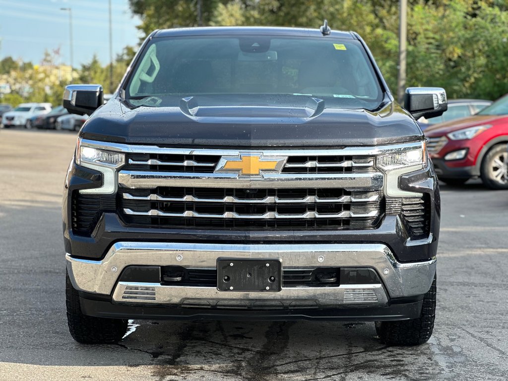 2022 Chevrolet Silverado 1500 in Pickering, Ontario - 5 - w1024h768px