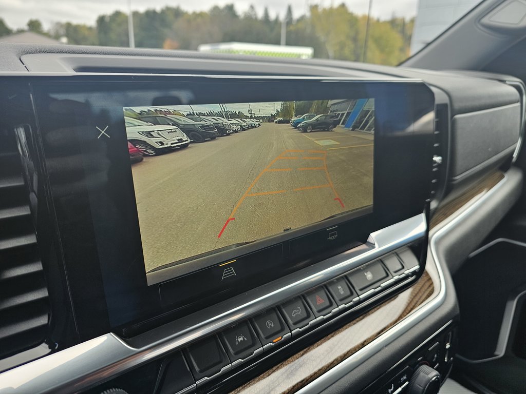 2022 Chevrolet Silverado 1500 in Pickering, Ontario - 21 - w1024h768px