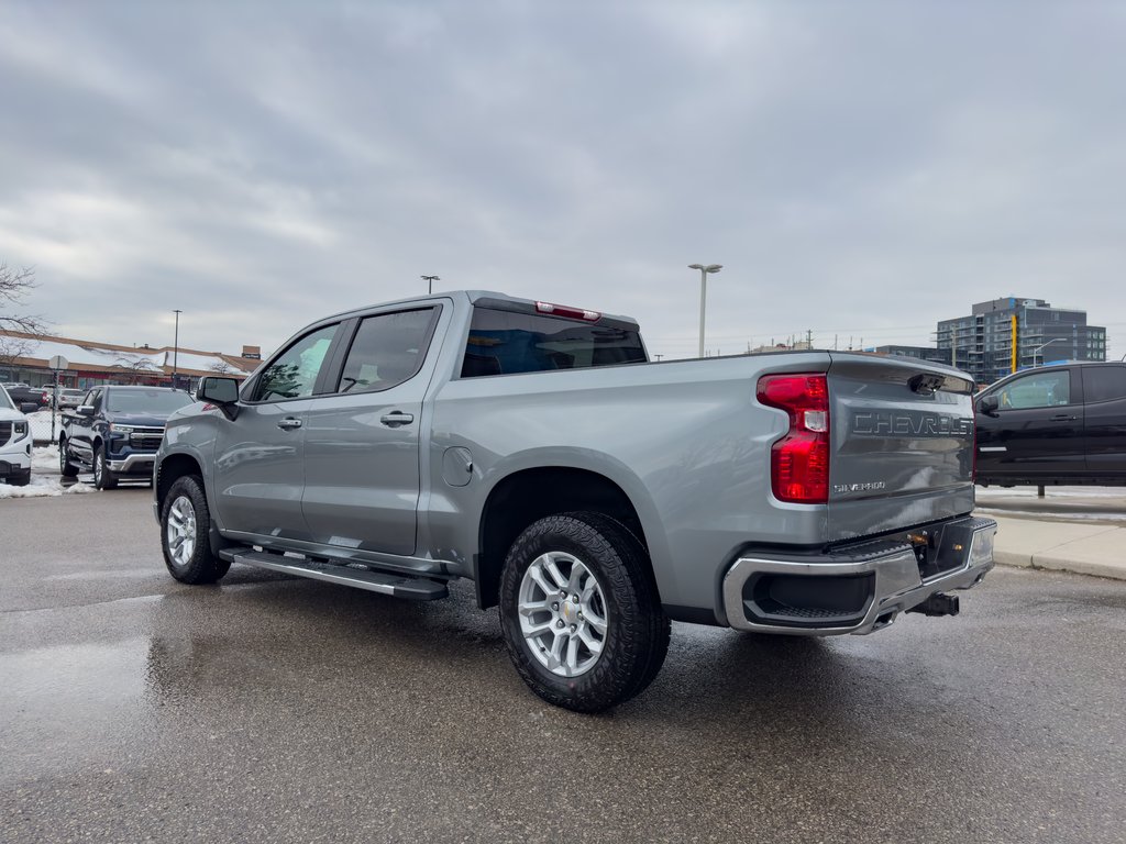 2023 Chevrolet Silverado 1500 in Pickering, Ontario - 3 - w1024h768px