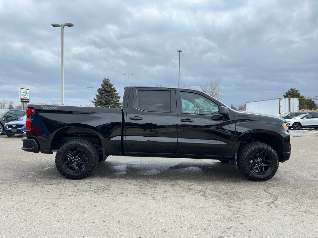 2023 Chevrolet Silverado 1500 in Pickering, Ontario - 6 - w1024h768px