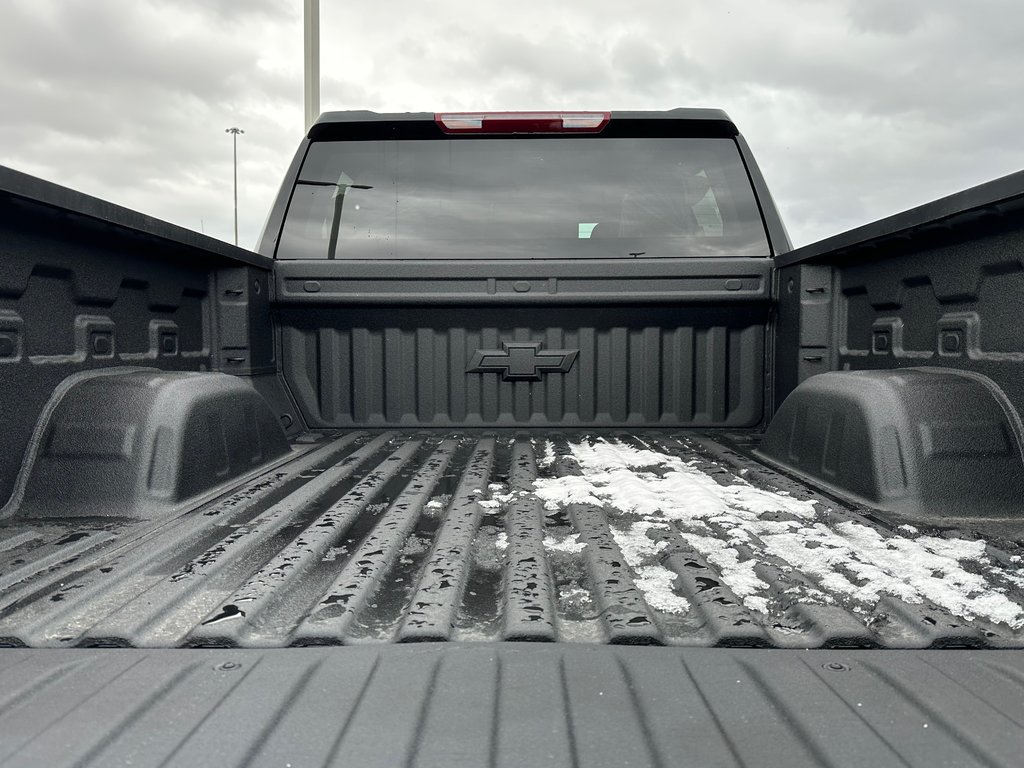 2023 Chevrolet Silverado 1500 in Pickering, Ontario - 24 - w1024h768px