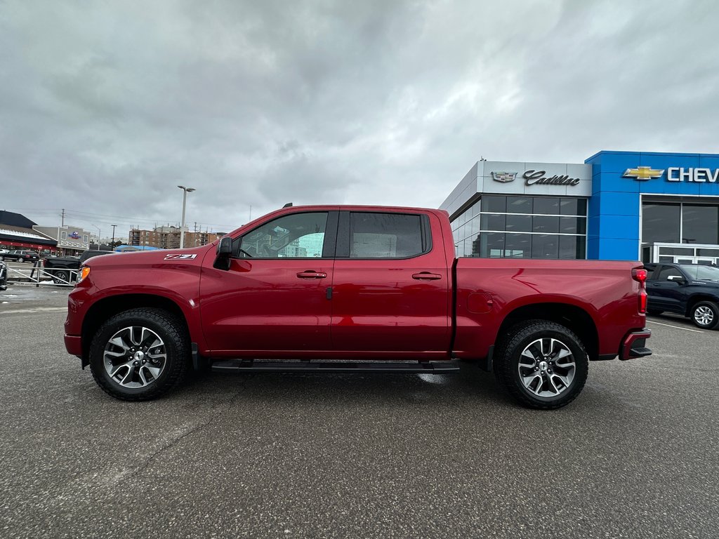 2023 Chevrolet Silverado 1500 in Pickering, Ontario - 2 - w1024h768px